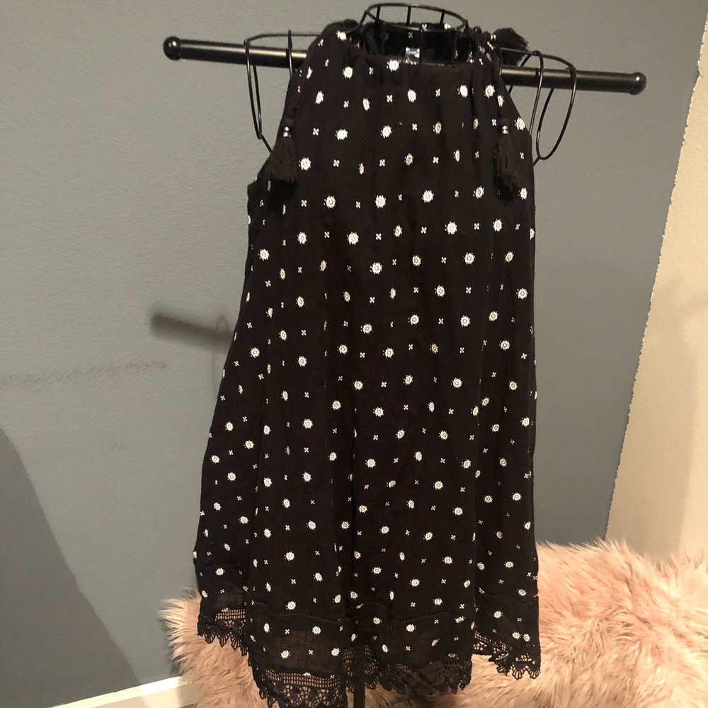 Old Navy Dress with black and white flowers